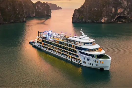Luna Halong Cruise - Day Cruise